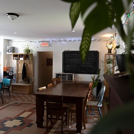 Auberge De Jeunesse Magog-Orford Hostel Екстериор снимка